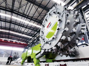 智造先锋 机械手引领高质量发展新篇章